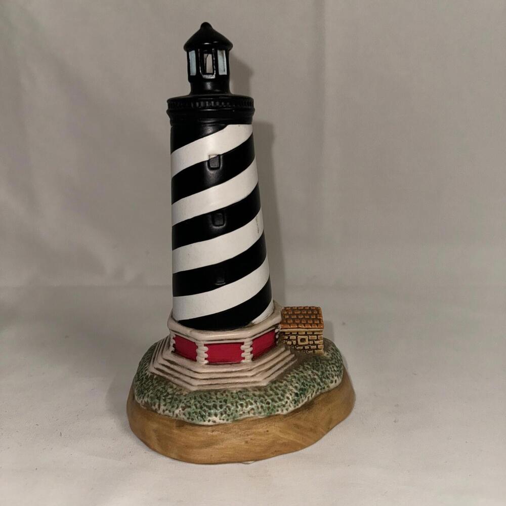 Geo. Z.  Lefton Cape Hatteras North Carolina Porcelain Music Box plays Ebb Tide